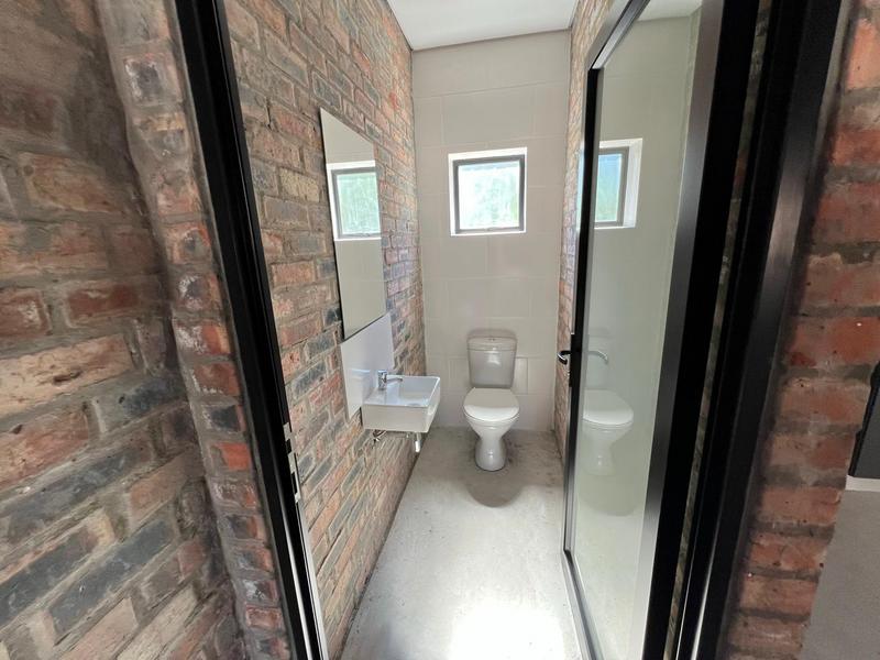 To Let commercial Property for Rent in Fairview Eastern Cape